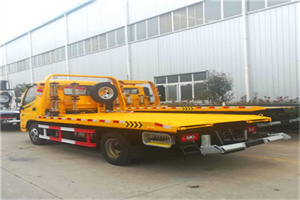 伍家岗附近拖车救援搭电